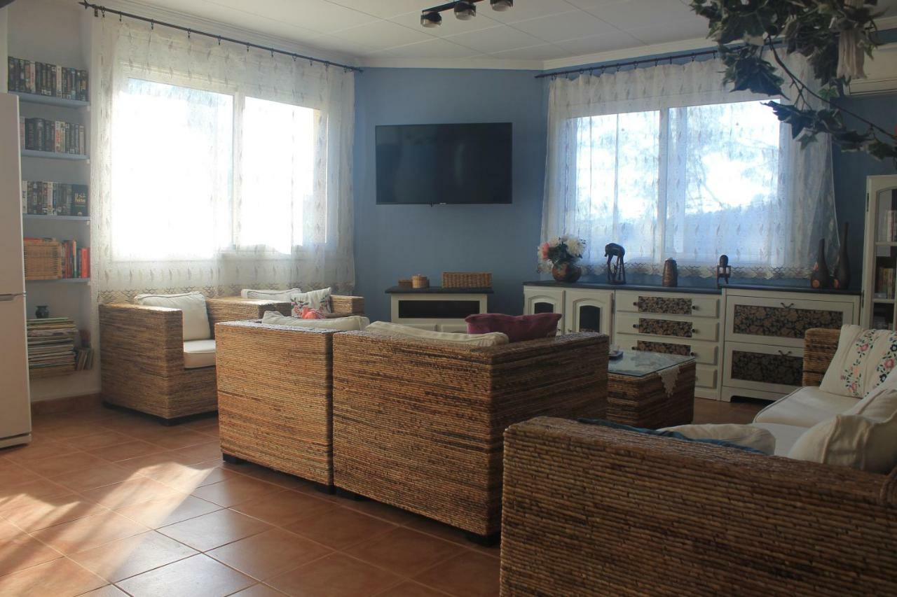 Romani,26 Olivella Екстериор снимка